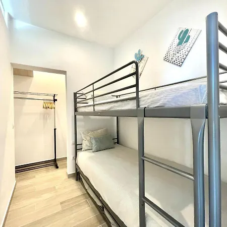 Apartament Luxury Apartment Overlooking Atlantic Ocean, Wifi *