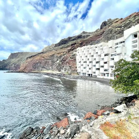 Luxury Apartment Overlooking Atlantic Ocean, Wifi Apartament San Andrés