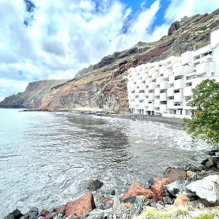 Apartman Luxury Apartment Overlooking Atlantic Ocean, Wifi *