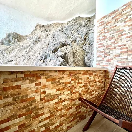 Luxury Apartment Overlooking Atlantic Ocean, Wifi San Andrés
